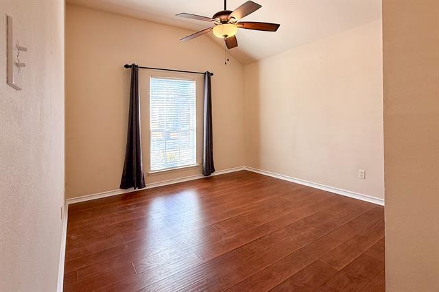 Building Photo - 1615 Bur Oak Dr