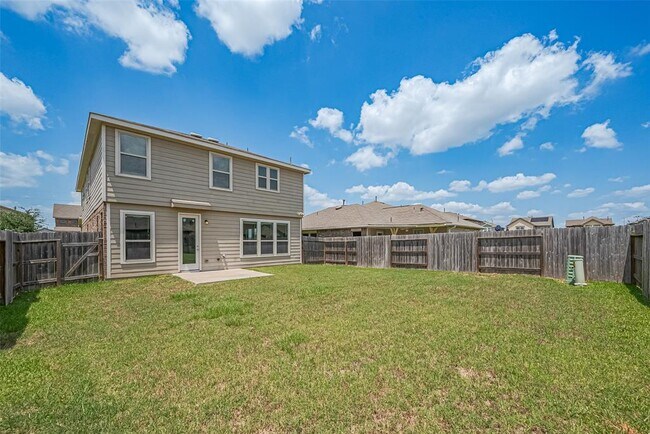 Building Photo - 25327 Cheshire Knoll St
