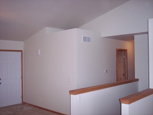 Building Photo - 6502 Tennessee Ct SW