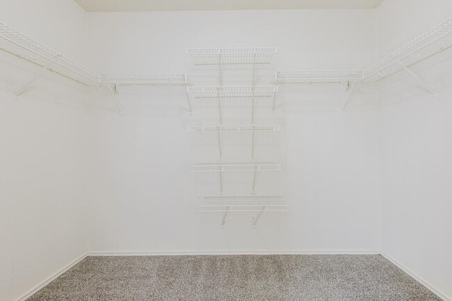 Building Photo - 1229 Vincent Pl