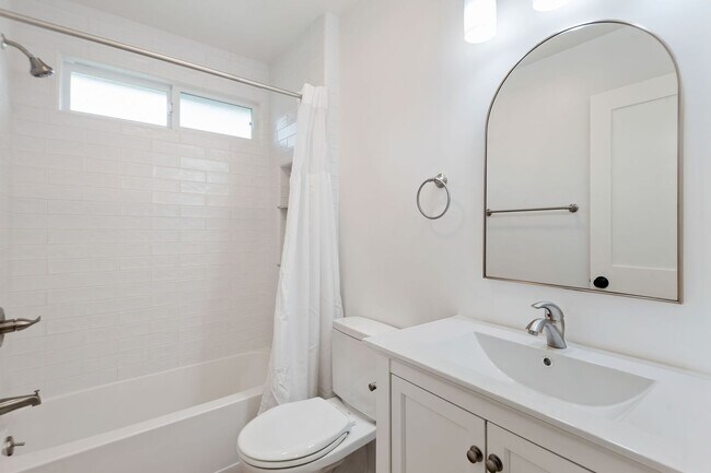 Building Photo - Beautifully redone Spanish duplex in peaceful and centrally-located Hidden Valley!