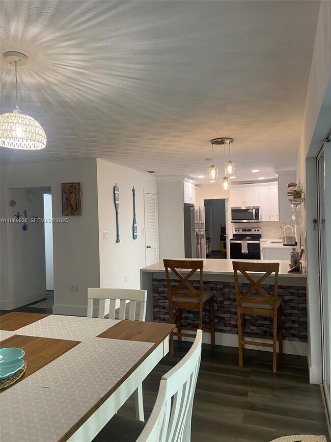 Building Photo - 3169 Conway Blvd