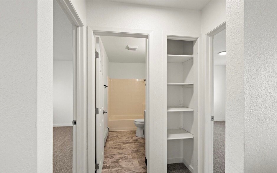 Building Photo - 3921 Peterkin Ave