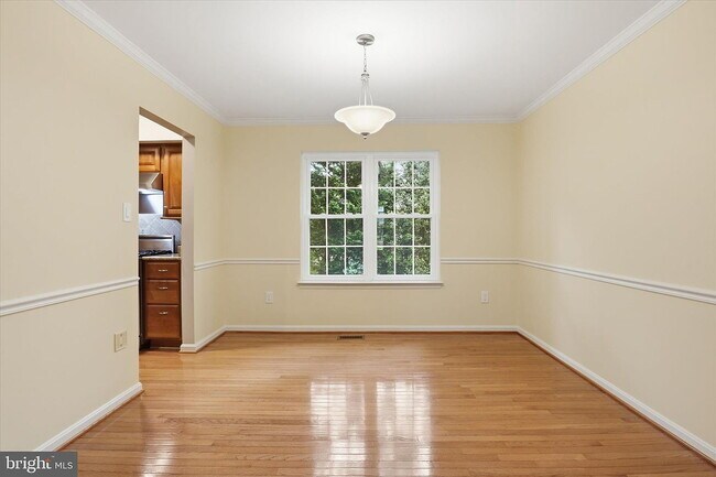 Building Photo - SINGLE FAMILY HOME.