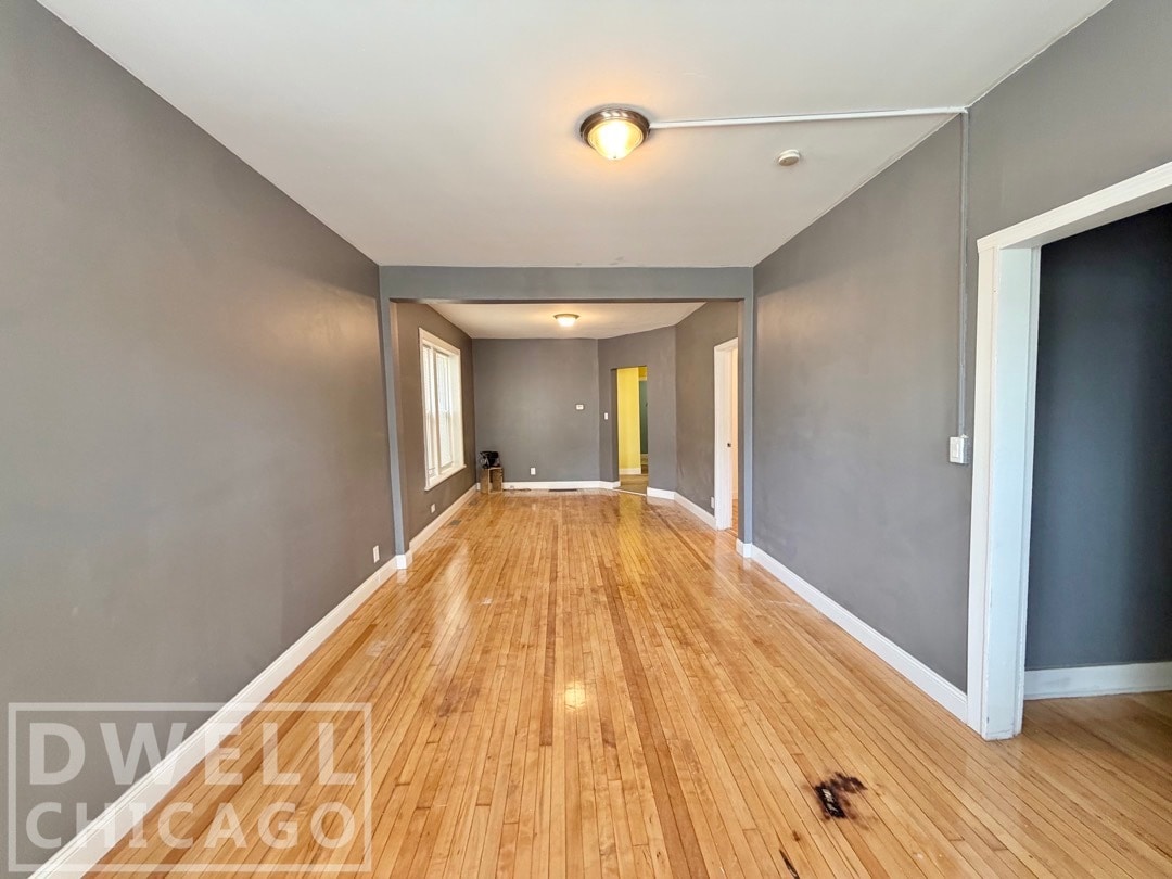 Building Photo - 731 N Christiana Ave