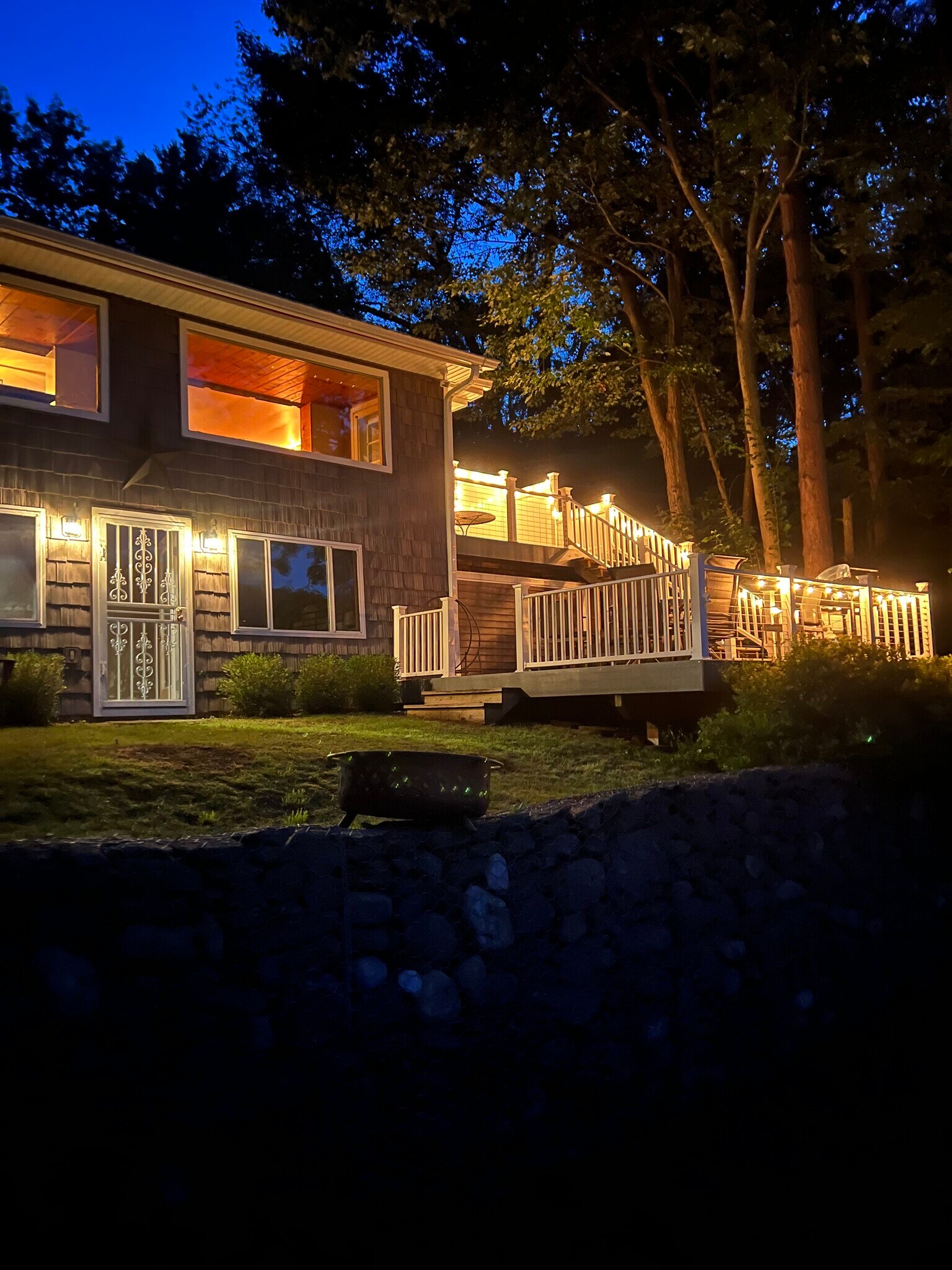 Building Photo - 156 Silliman Cove
