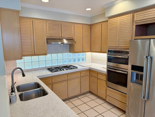 Building Photo - Elevated Coastal Living in Downtown Huntington Beach with Private Rooftop Retreat