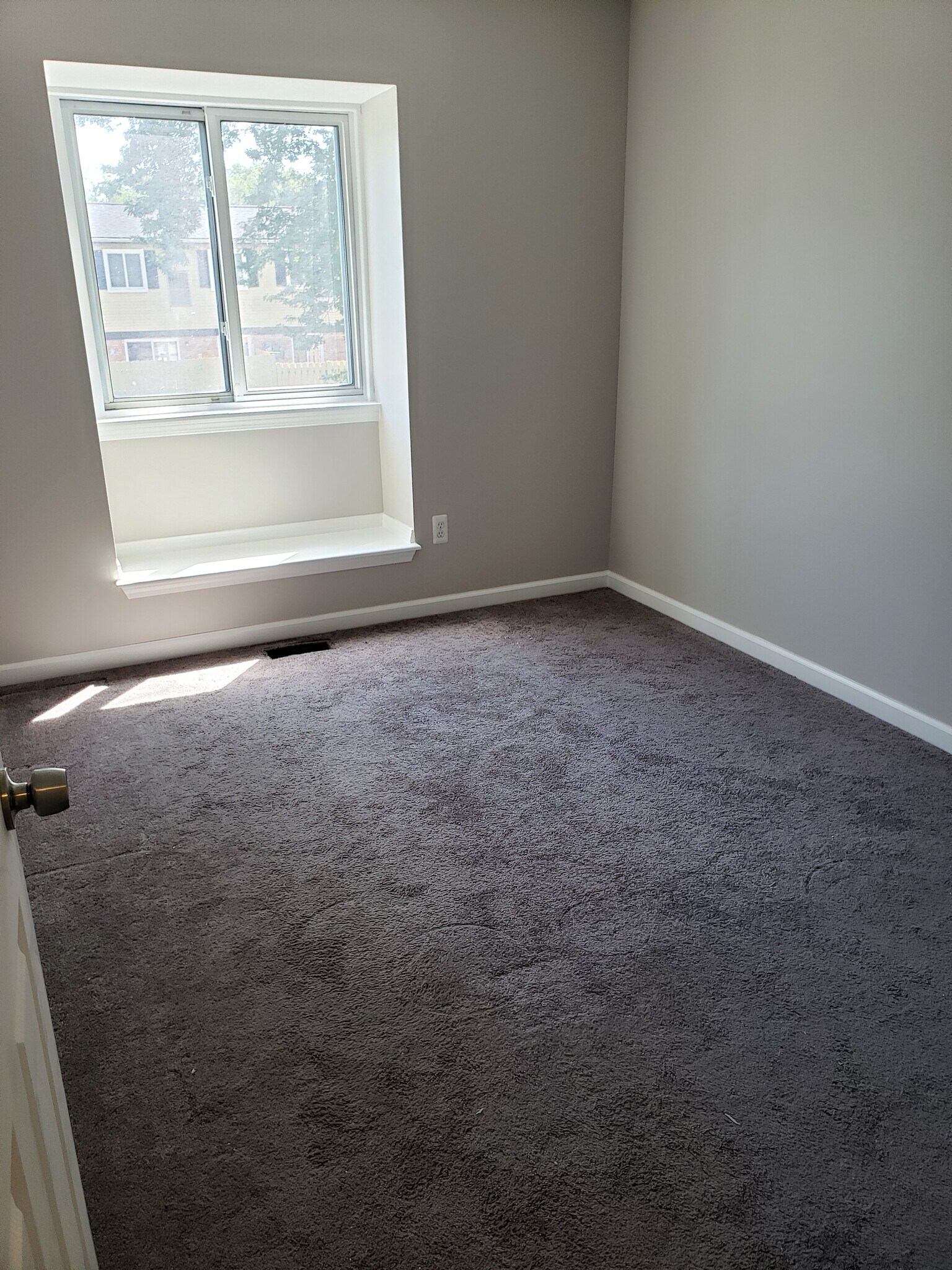 Building Photo - 41164 N Woodbury Green Dr
