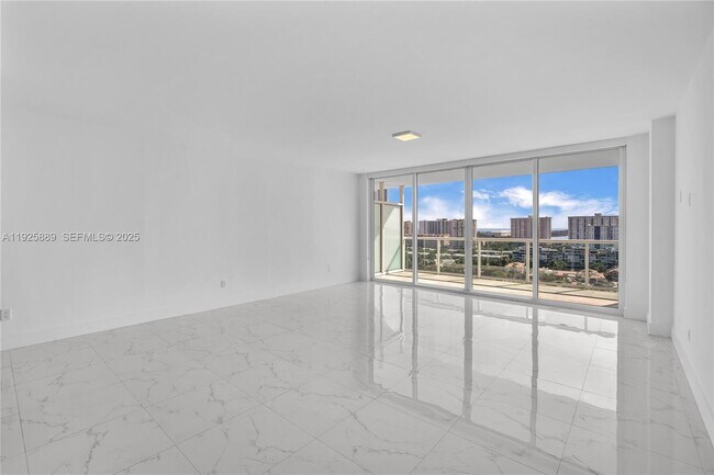 Building Photo - 400 Sunny Isles Blvd