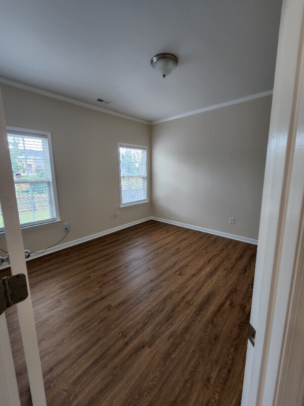 Building Photo - 317 Timber Meadow Lake