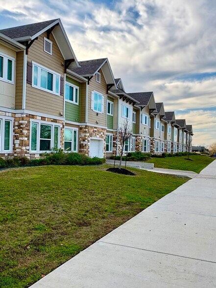 Building Photo - The Legacy at Piedmont - Seniors 62 and over