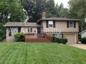 Building Photo - Beautiful North Johnson County Home-Available in JUNE!!