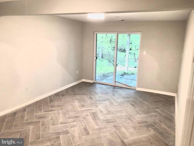 Building Photo - 1533 Casino Cir