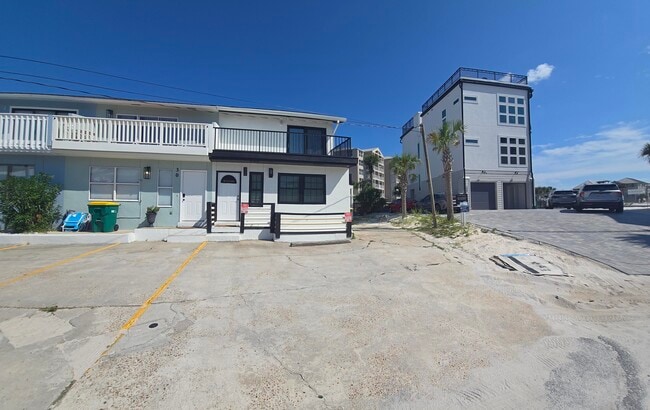 Building Photo - 32 Gulf Breeze Ct
