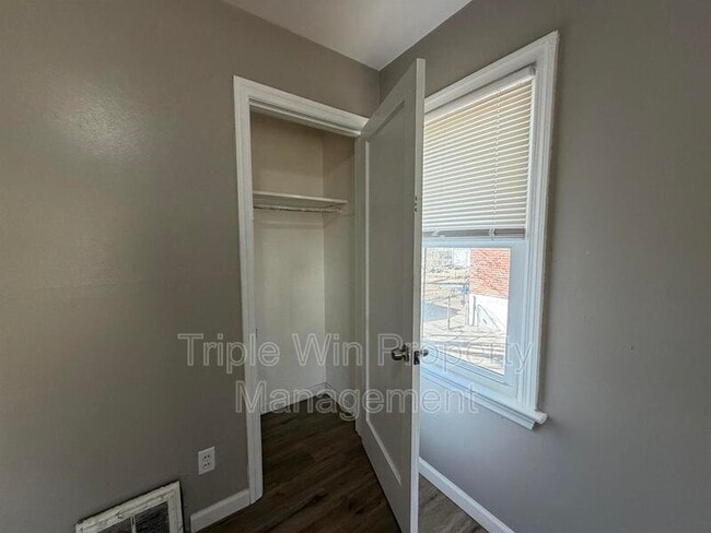 Building Photo - 1145 St Matthew Dr