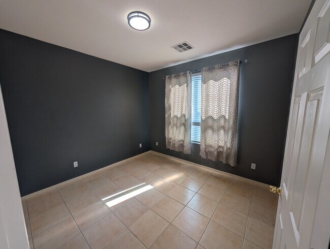 Building Photo - 9044 Partridge Hill St