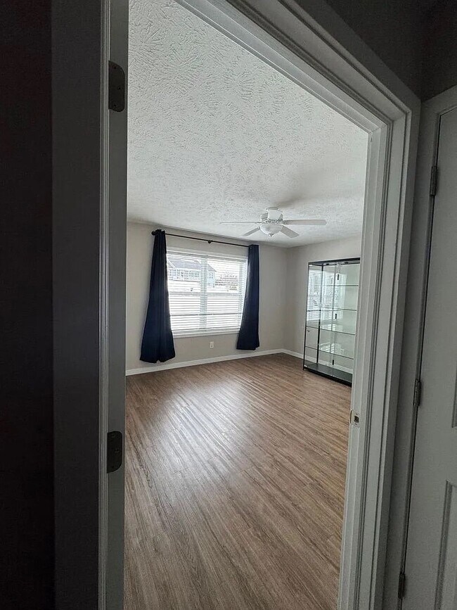 Building Photo - Available Now! Beautiful Traverse City Home for Rent! $3,100/Month