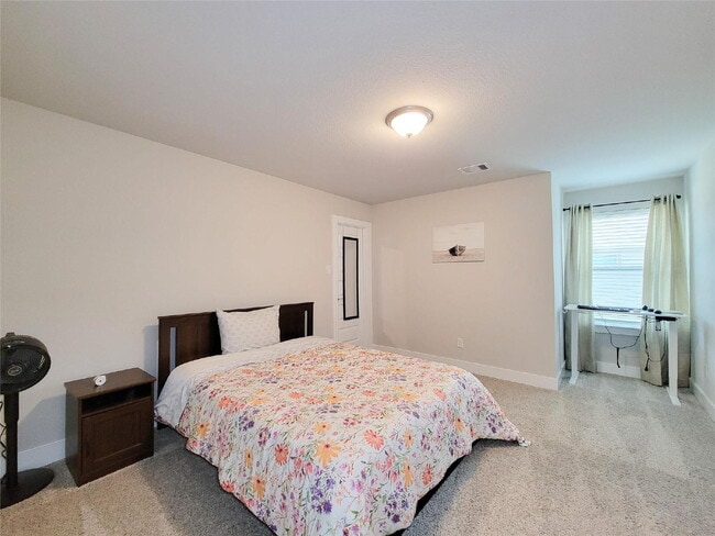 Building Photo - "Spacious 4-Bedroom Haven in Katy, TX with 3.5 Baths – Your Ideal Family Retreat Awaits!"