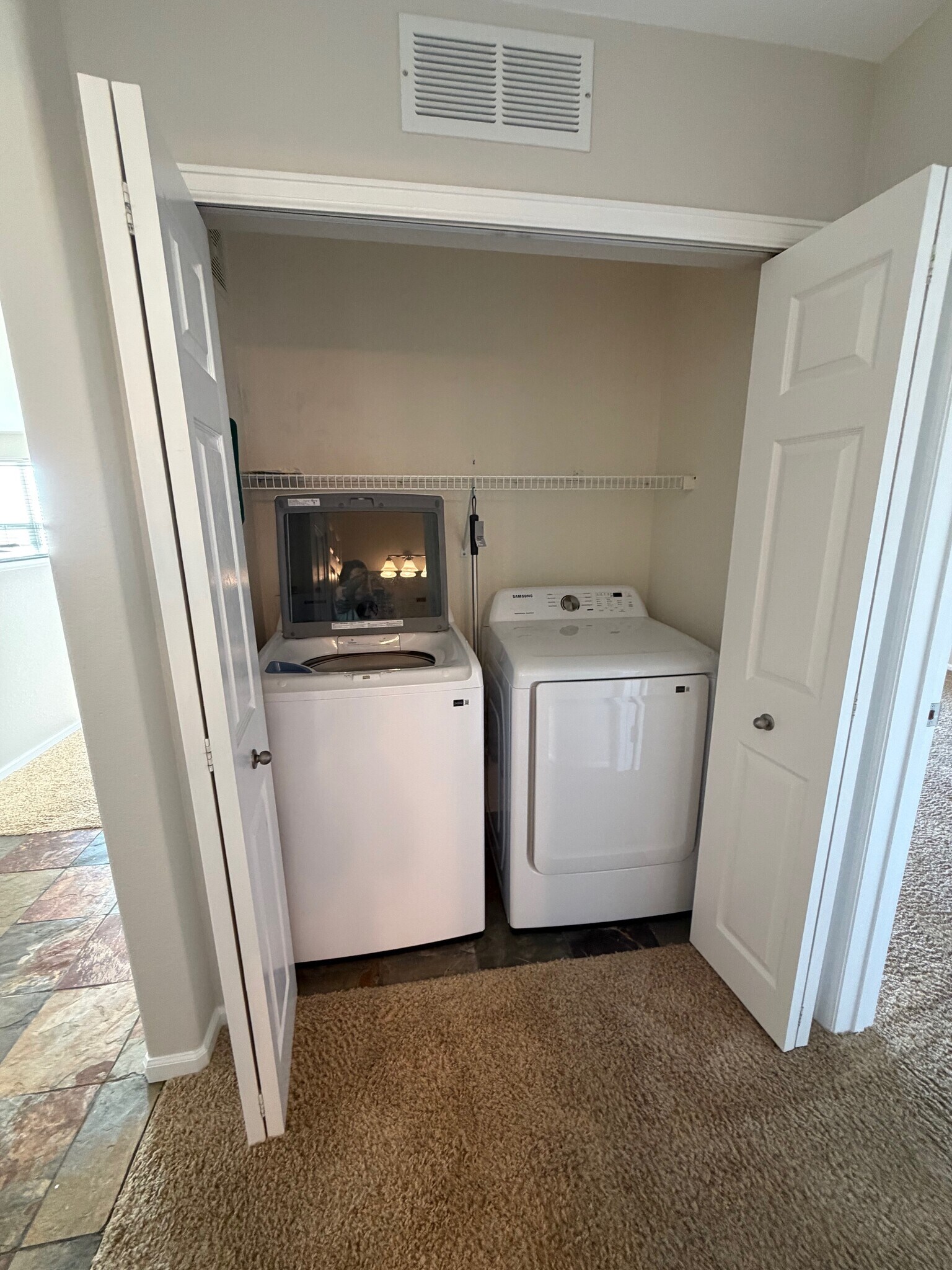 Building Photo - 1495 Blue Sky Way