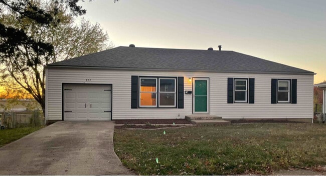 Building Photo - 822 Thornton St