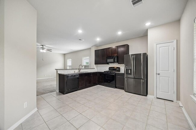 Building Photo - 4907 Fairwater Ct