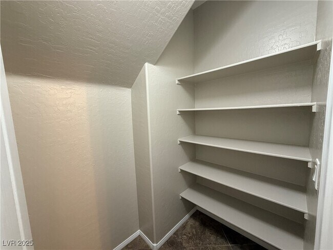 Building Photo - 4512 Simple Promise Ct