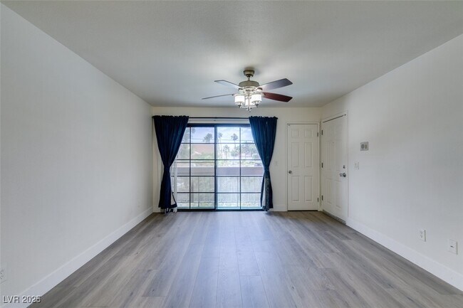 Building Photo - 5166 S Jones Blvd