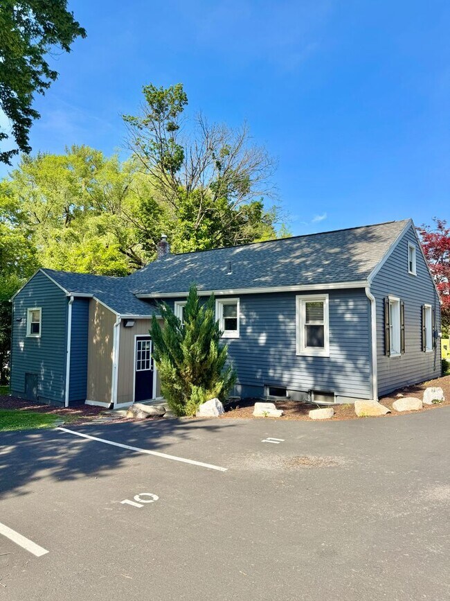 Building Photo - 5454 Camp Meeting Rd