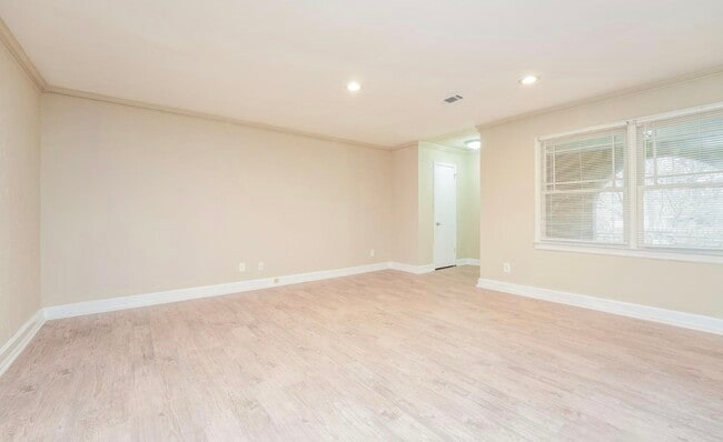 Building Photo - 3688 Citation Dr