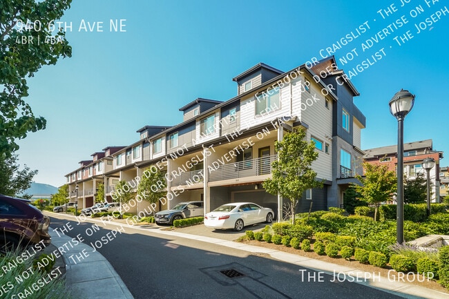 Building Photo - 940 6th Ave NE