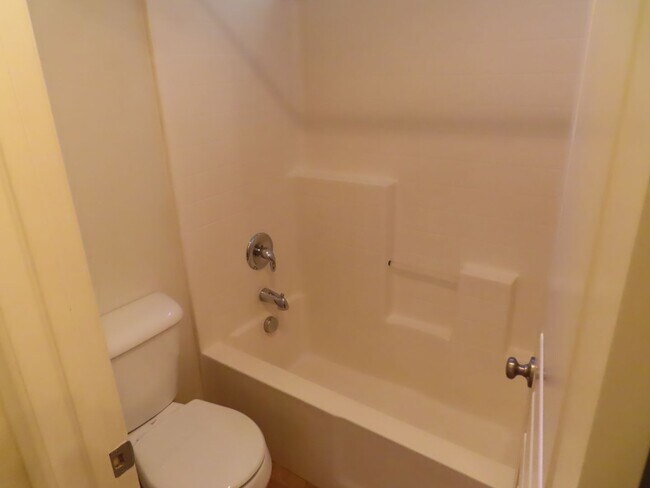 Building Photo - 3125 Harbor Ridge Ln