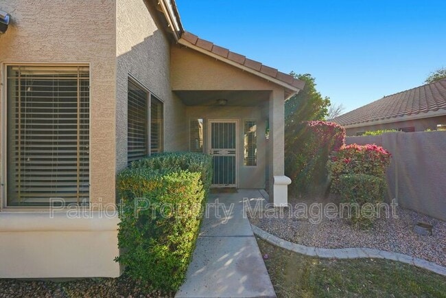 Building Photo - 1281 N McKenna Ln