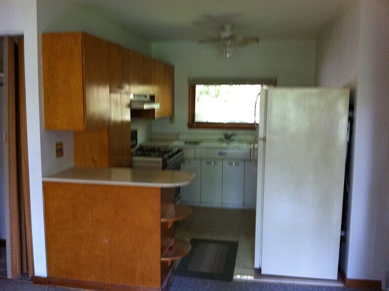 Building Photo - 1621 Slaterville Rd