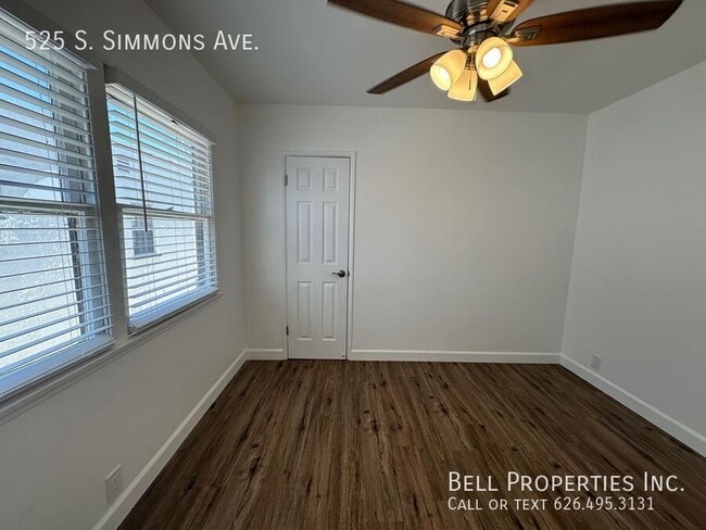Building Photo - 525 Simmons Ave