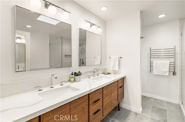 Building Photo - 5503 Hartglen Pl