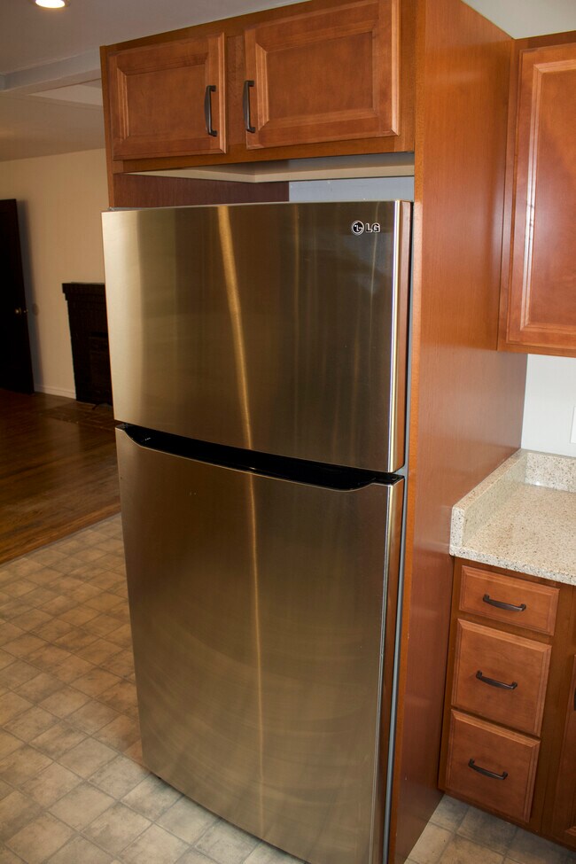 Building Photo - 119 Jewell Ct