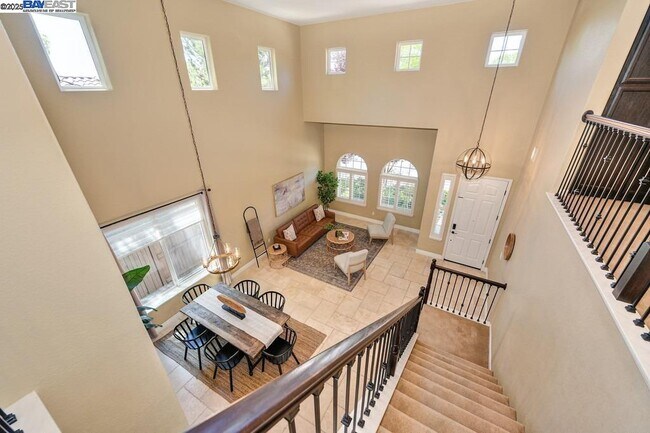 Building Photo - 1207 Villagio Dr