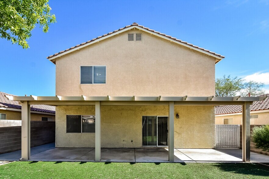 Building Photo - 7259 Rock Castle Ave