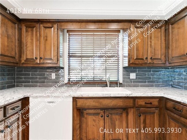 Building Photo - 4018 NW 68th-