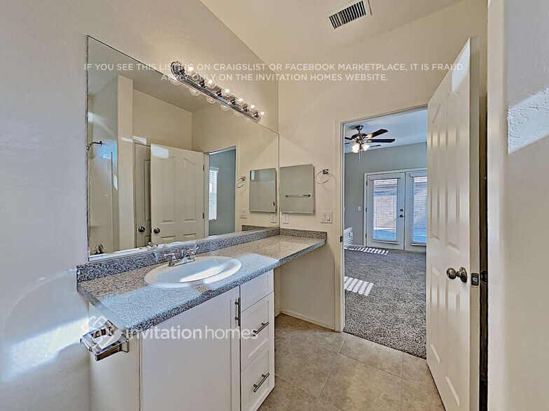 Building Photo - 12902 W Scotts Dr