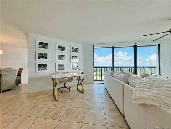 Building Photo - 8800 S Ocean Dr