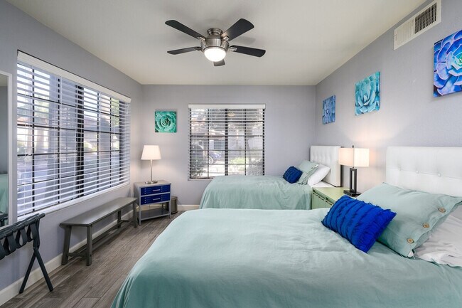 Building Photo - 9695 N 93rd Way