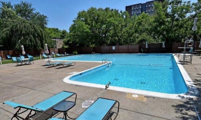 Community pool - 389 N St SW