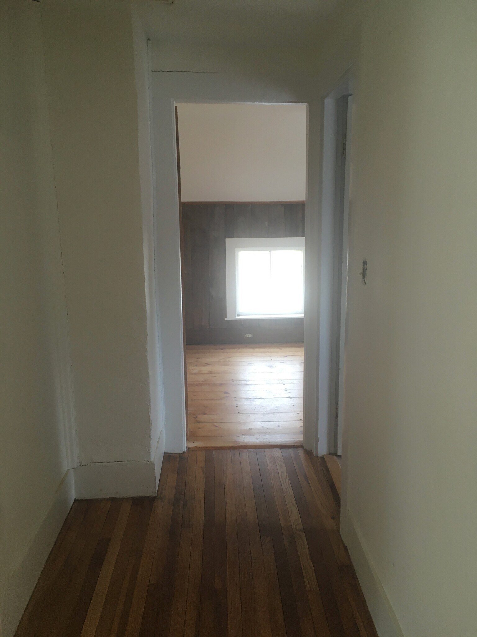 South bedroom - 468 Union St
