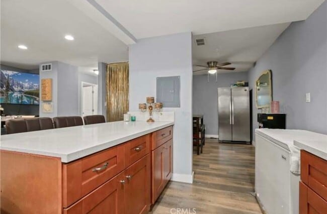 Building Photo - Charming 3BR Townhome in Gardena