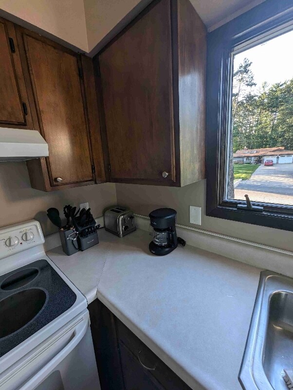 Building Photo - 901 Woodward Ave