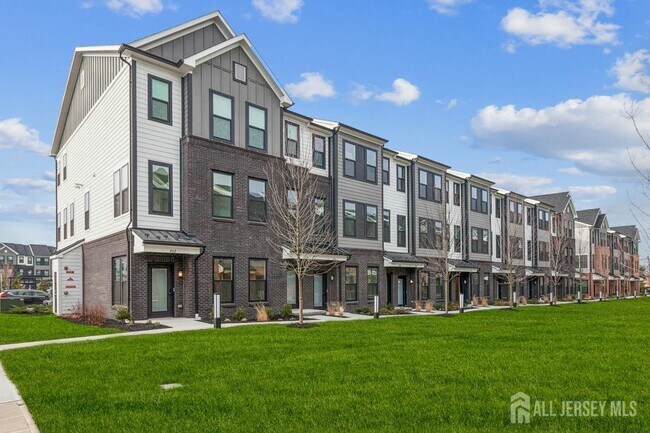 Primary Photo - 214 Jessie Pl