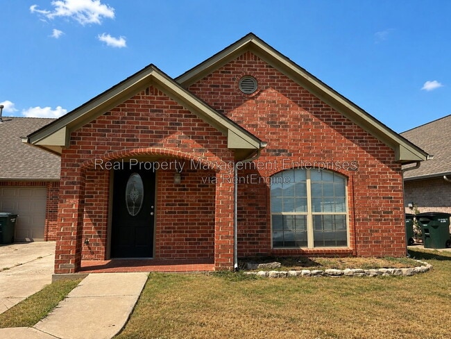 Building Photo - 4713 Castle Bay Cove