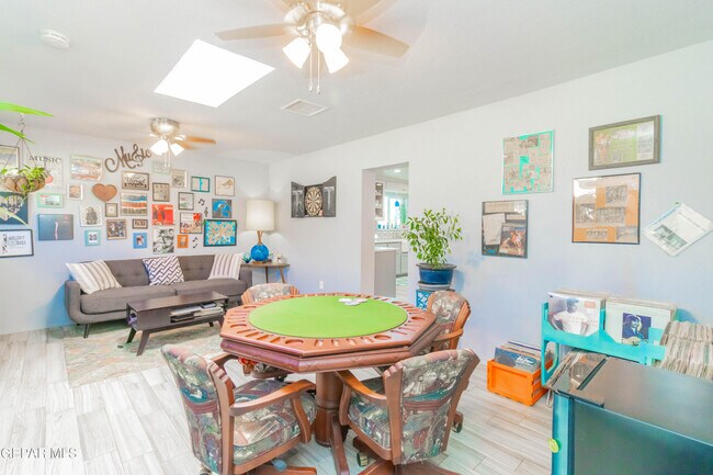 Building Photo - 3417 Aberdeen St