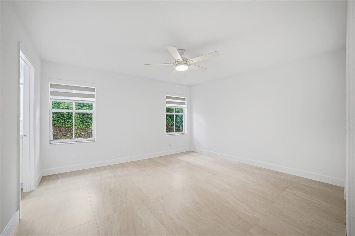 Building Photo - 4112 Pine Ridge Ln